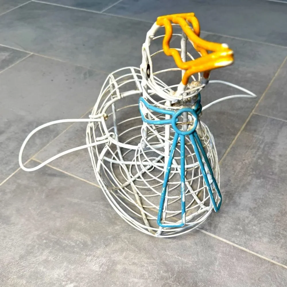 Vintage Rare 1960’s Wire Duck Egg Kitchen Catch All Basket With Handles